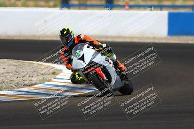 media/Jun-07-2025-TrackDaz (Sat) [[4413525952]]/C Group/1240pm (Turn 1)/